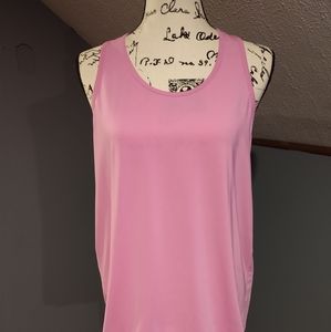 Tek Gear workout keyhole tank with elastic hem
